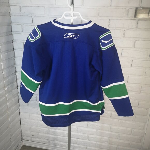 Reebok Youth's Size L/XL Vancouver Canucks NHL V-neck Jersey - Picture 2 of 12